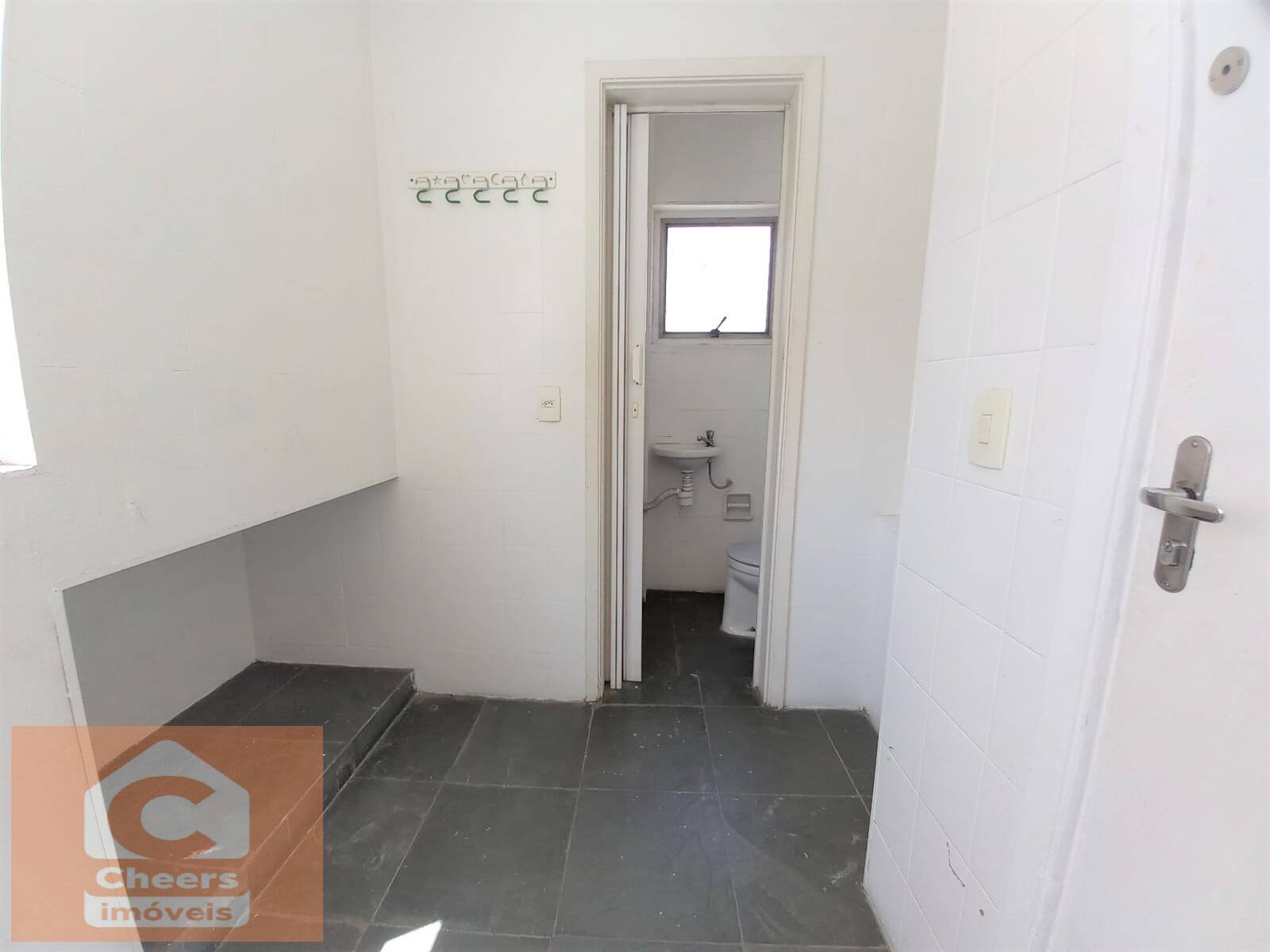 Cobertura para alugar com 3 quartos, 180m² - Foto 21