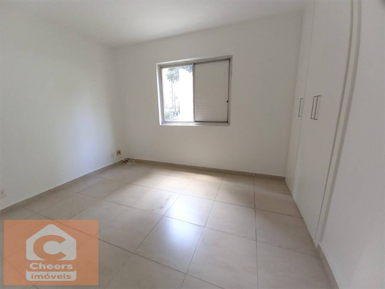 Apartamento para alugar com 3 quartos, 150m² - Foto 8