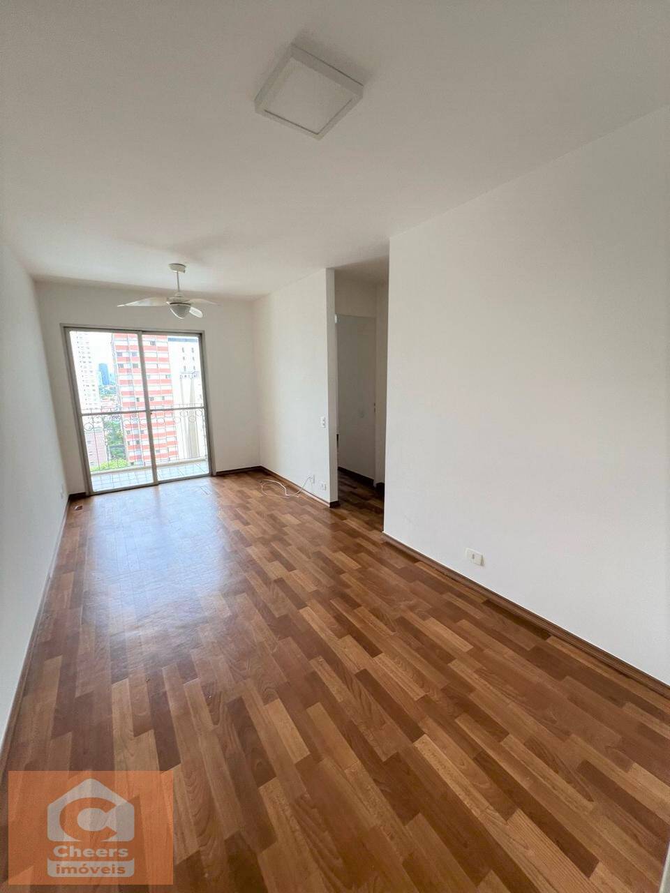 Apartamento à venda com 2 quartos, 55m² - Foto 1