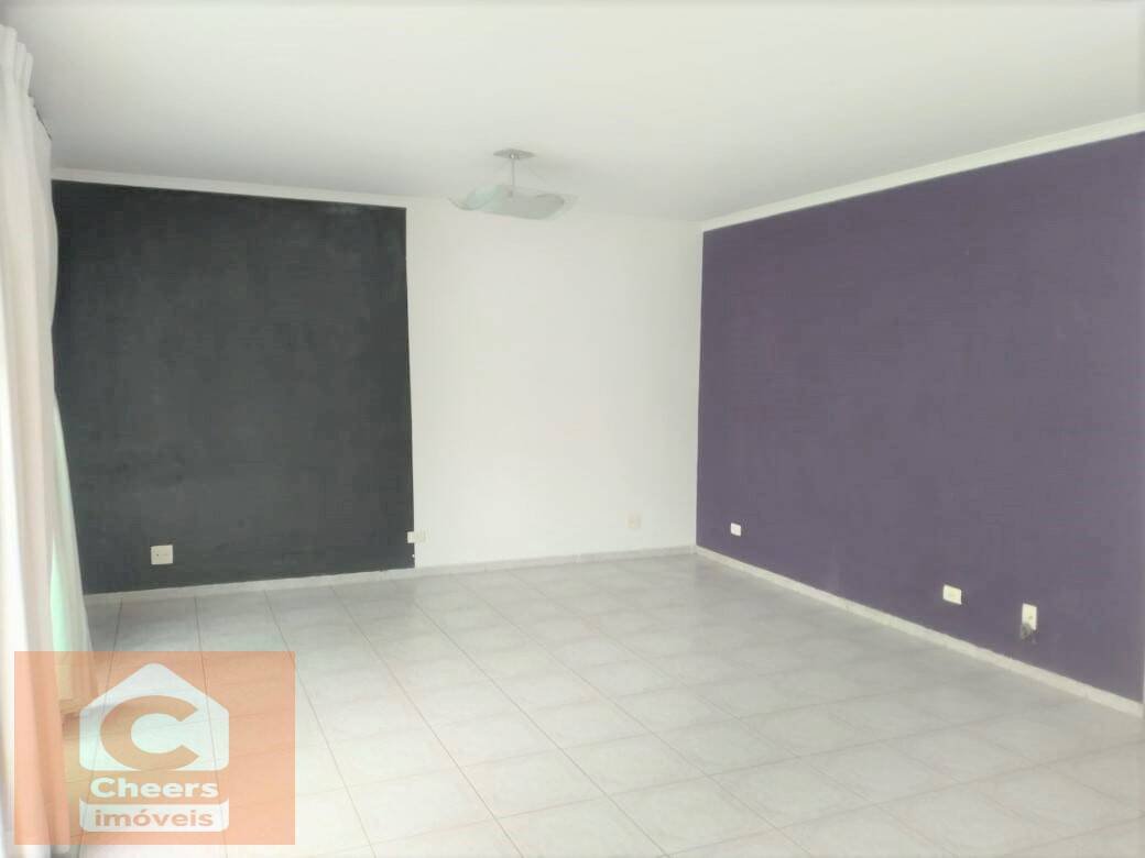 Casa à venda com 3 quartos, 180m² - Foto 2