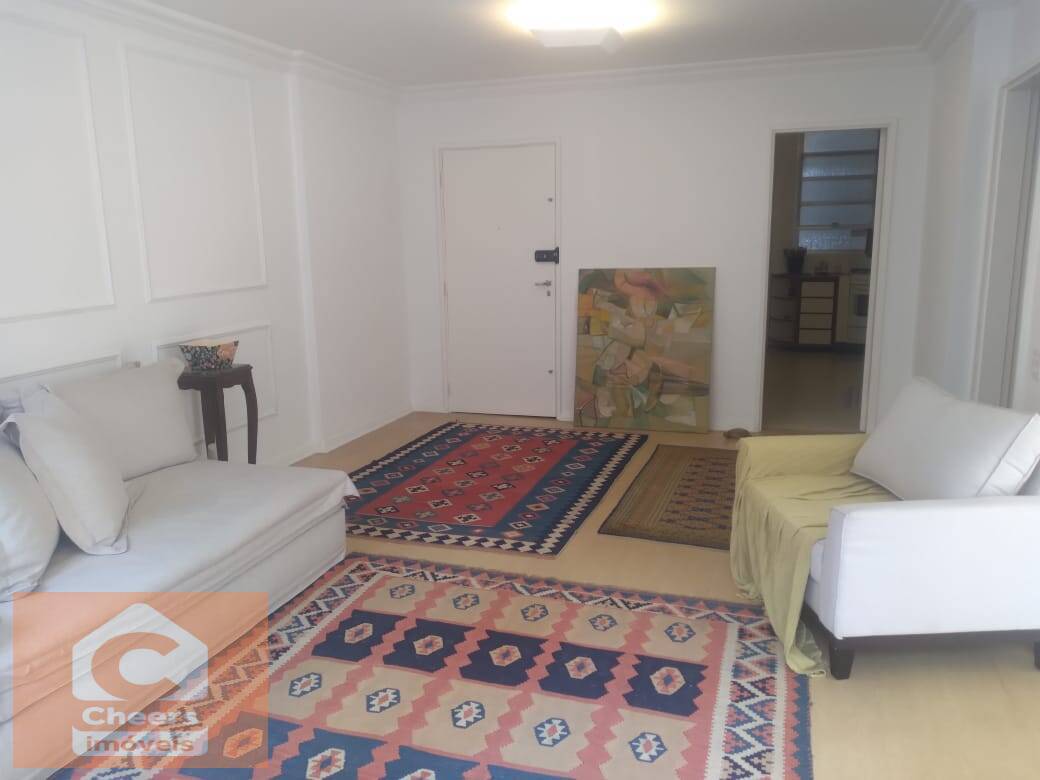 Apartamento à venda com 3 quartos, 118m² - Foto 1