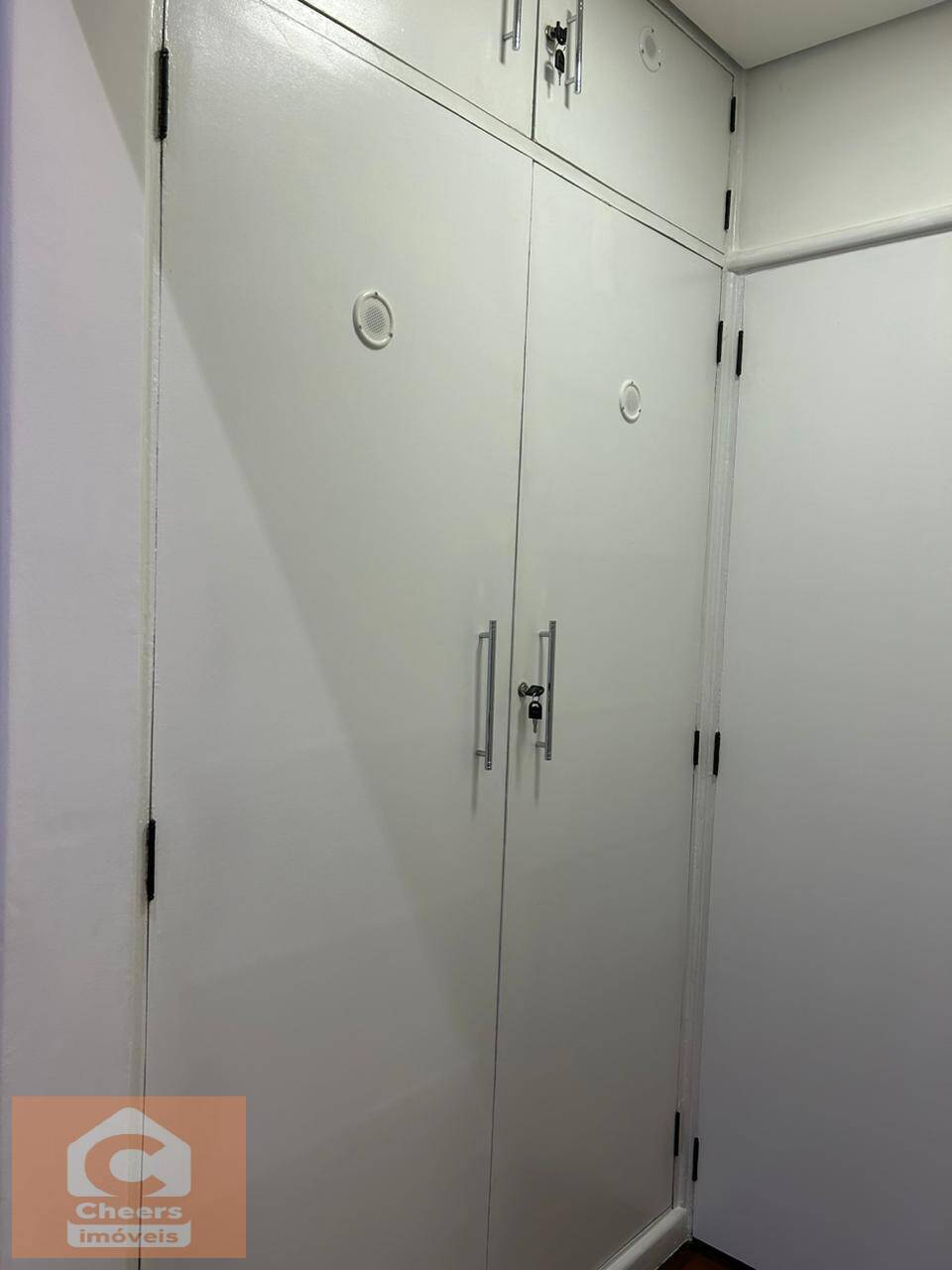 Apartamento para alugar com 2 quartos, 101m² - Foto 15