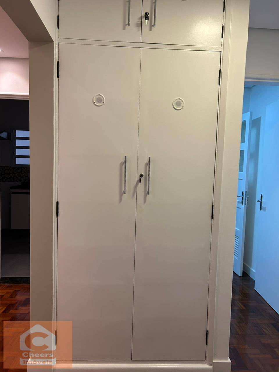 Apartamento para alugar com 2 quartos, 101m² - Foto 16