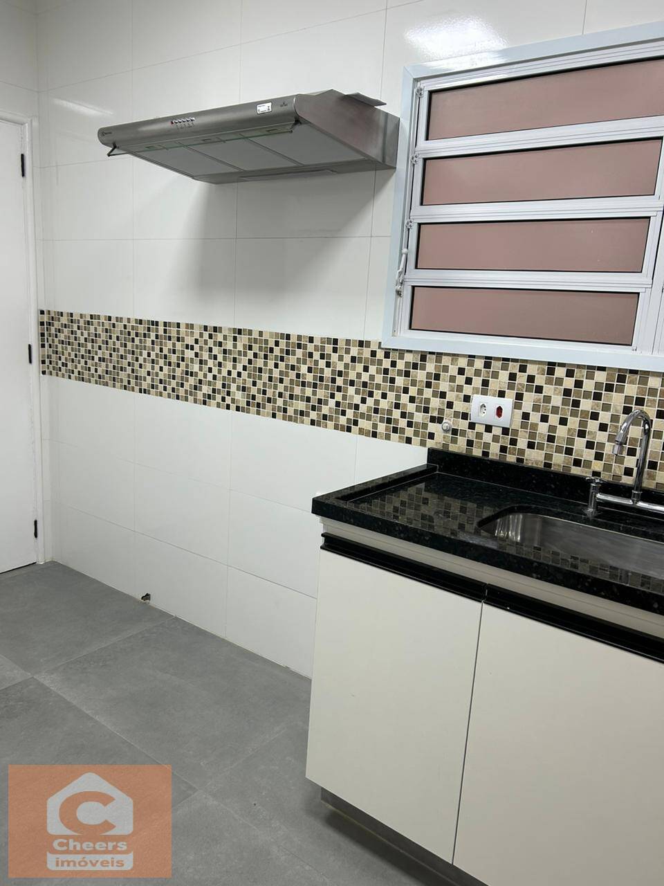 Apartamento para alugar com 2 quartos, 101m² - Foto 18