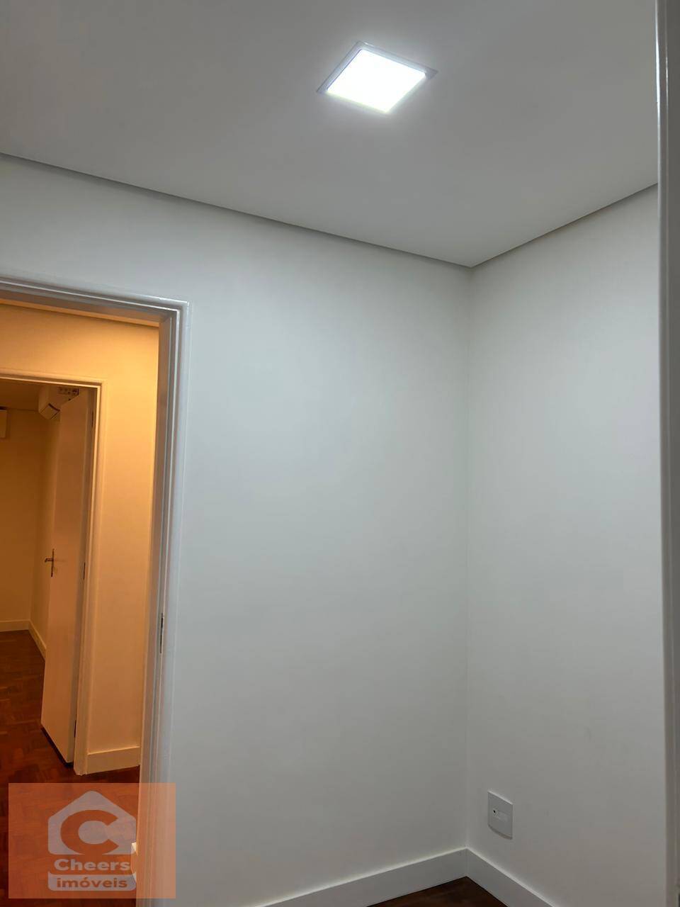 Apartamento para alugar com 2 quartos, 101m² - Foto 21