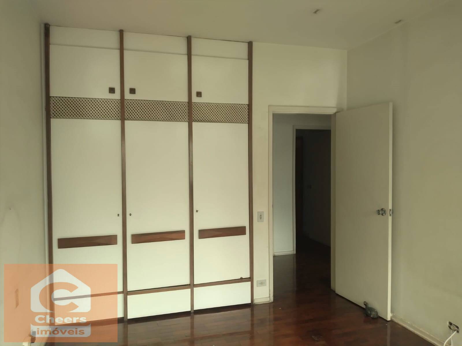 Apartamento à venda com 3 quartos, 203m² - Foto 14