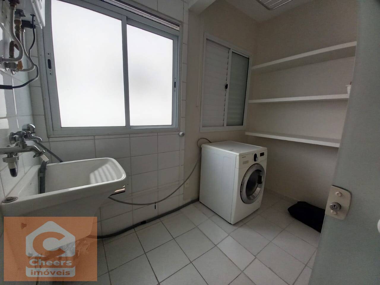 Apartamento à venda com 2 quartos, 80m² - Foto 11