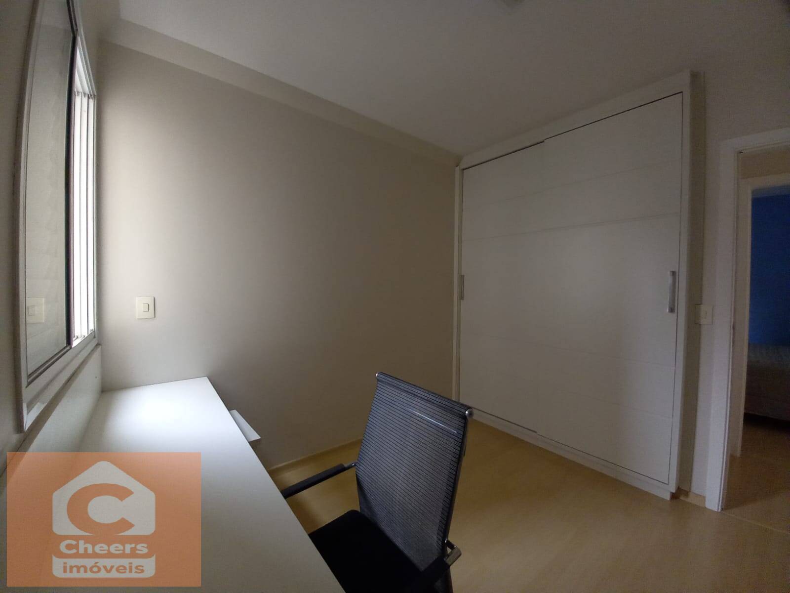 Apartamento à venda com 2 quartos, 80m² - Foto 17