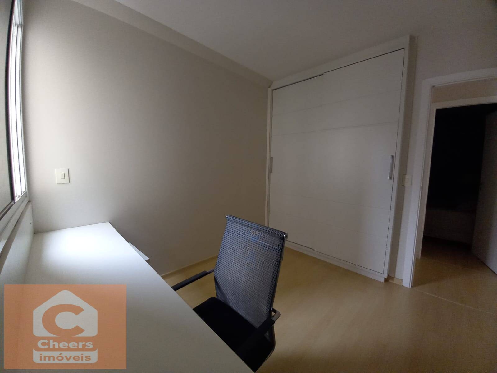 Apartamento à venda com 2 quartos, 80m² - Foto 18