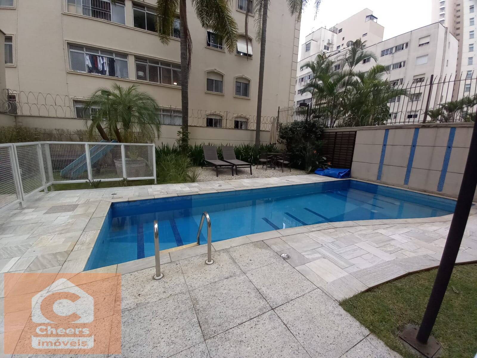 Apartamento à venda com 2 quartos, 80m² - Foto 19