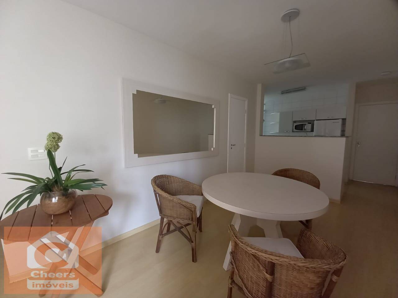 Apartamento à venda com 2 quartos, 80m² - Foto 27