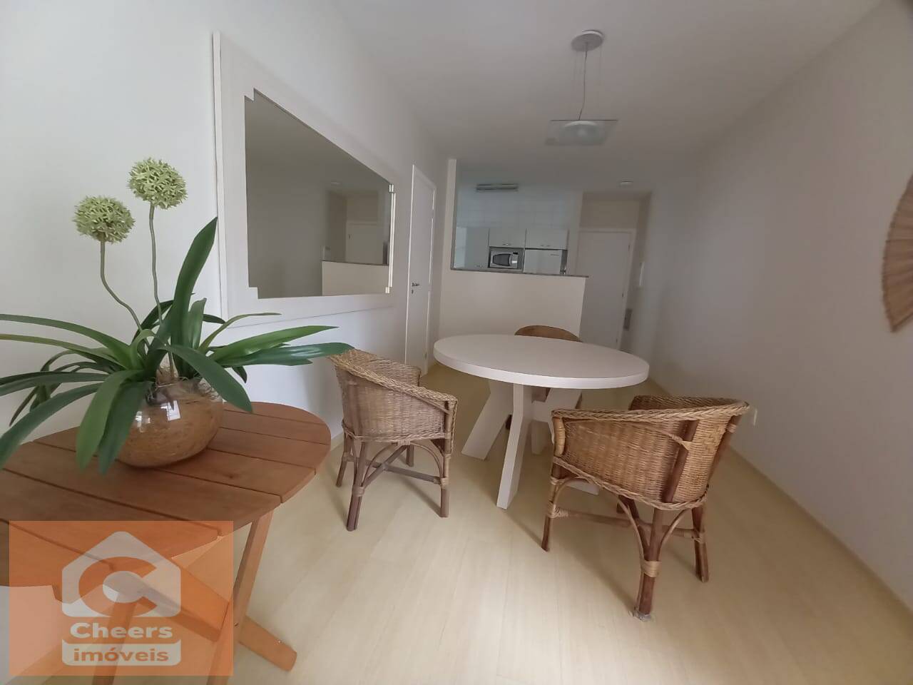 Apartamento à venda com 2 quartos, 80m² - Foto 26