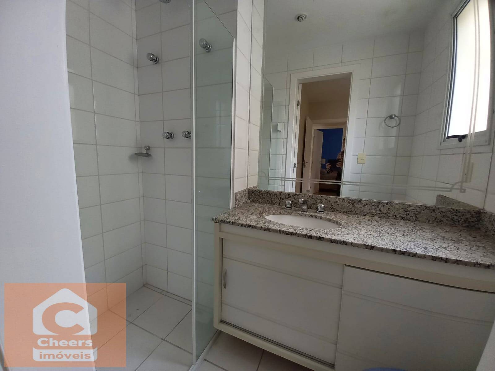 Apartamento à venda com 2 quartos, 80m² - Foto 33