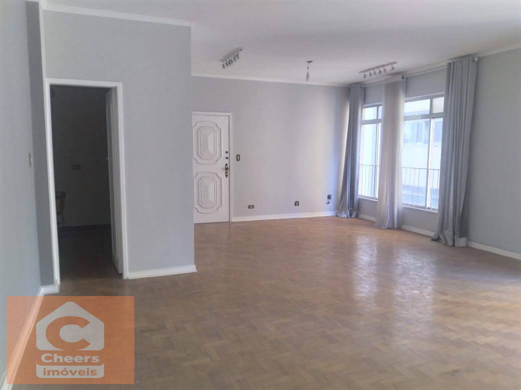 Apartamento à venda com 3 quartos, 158m² - Foto 2