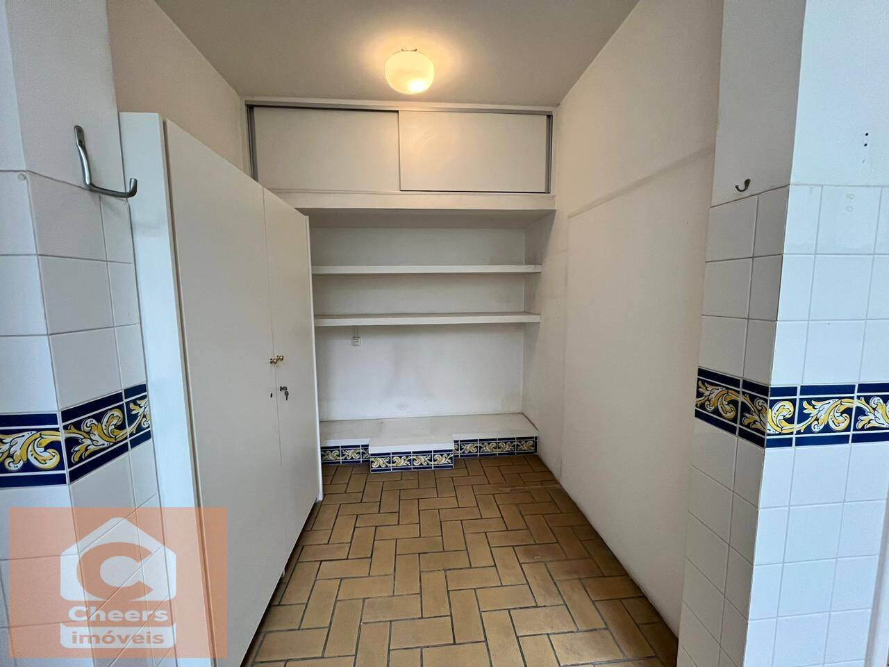 Apartamento à venda com 3 quartos, 146m² - Foto 11