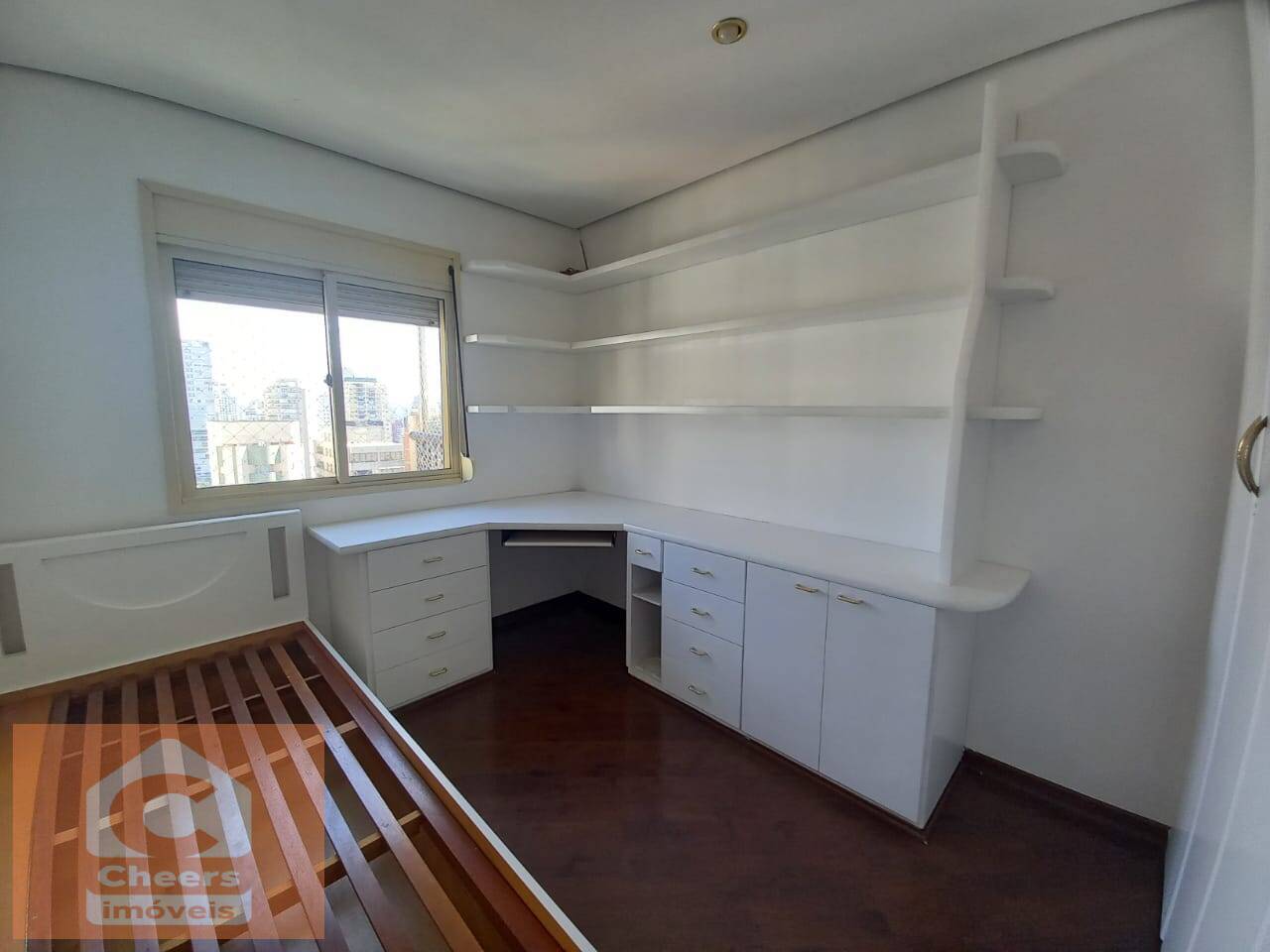 Apartamento para alugar com 3 quartos, 98m² - Foto 6