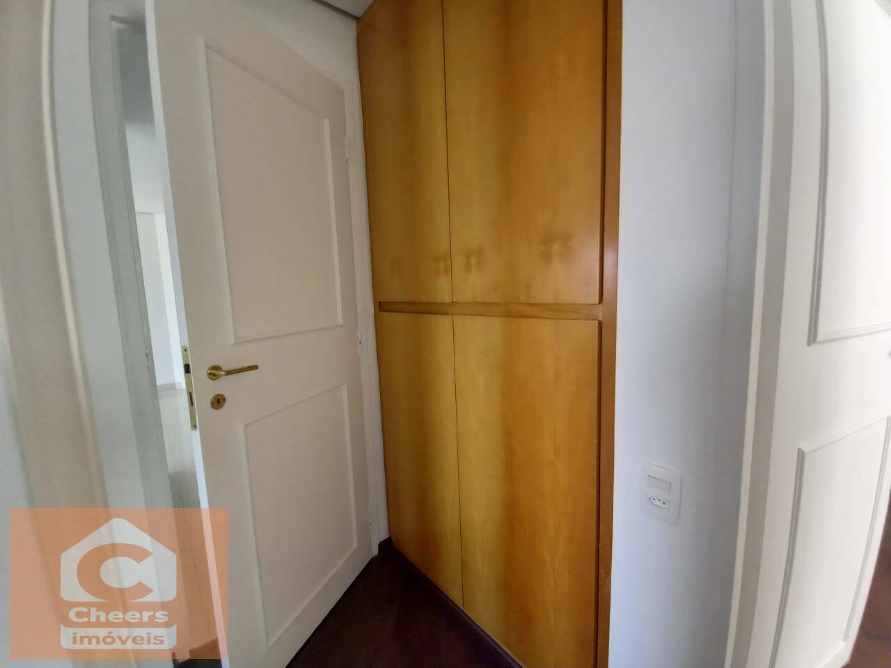 Apartamento para alugar com 3 quartos, 98m² - Foto 8