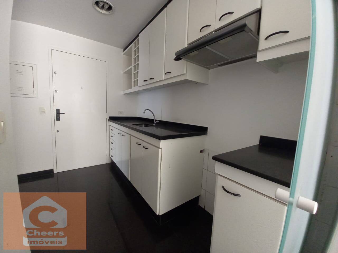 Apartamento para alugar com 3 quartos, 98m² - Foto 16