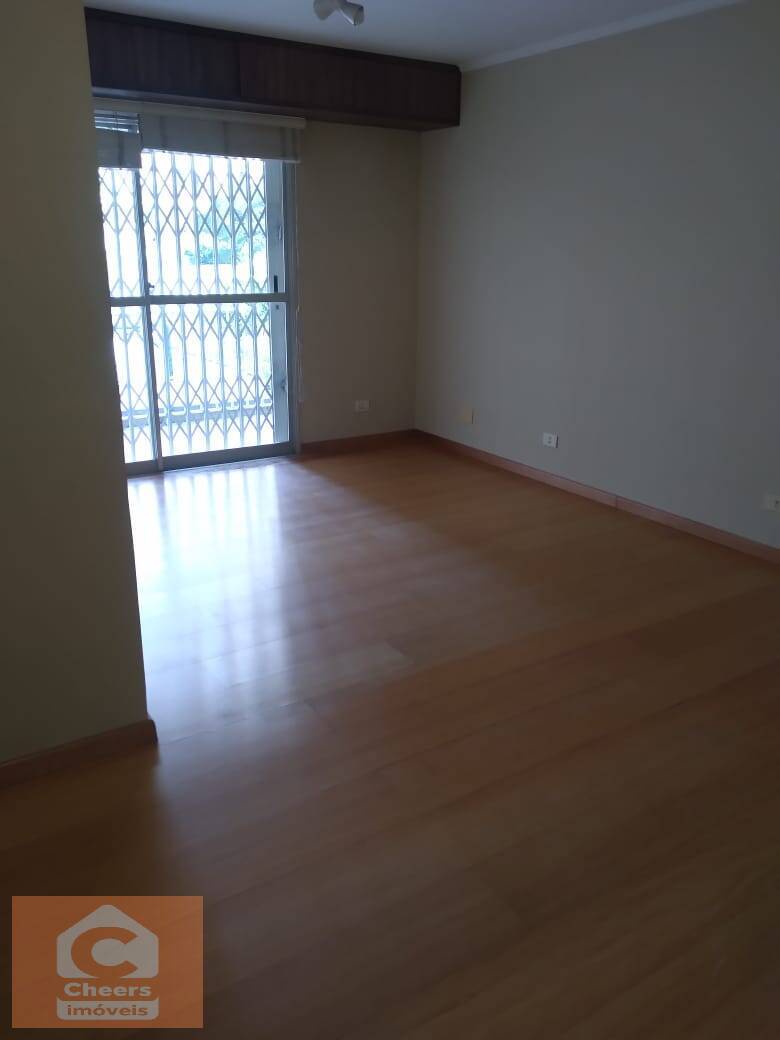 Apartamento à venda com 2 quartos, 70m² - Foto 1