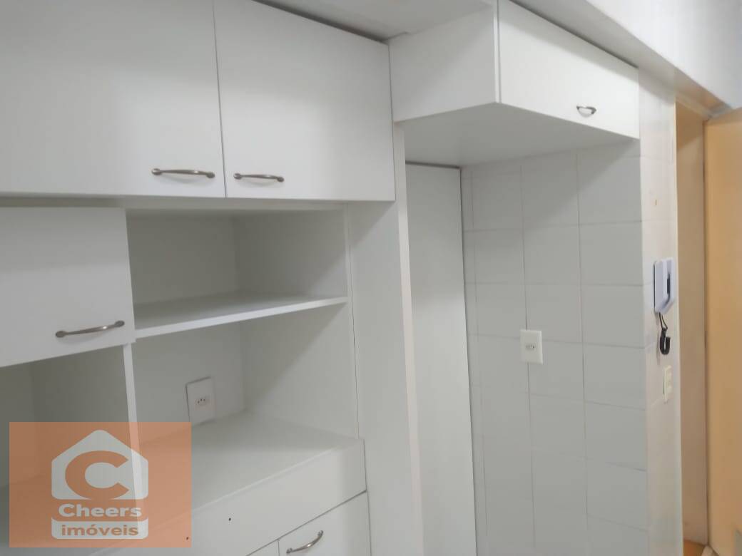 Apartamento à venda com 2 quartos, 70m² - Foto 10