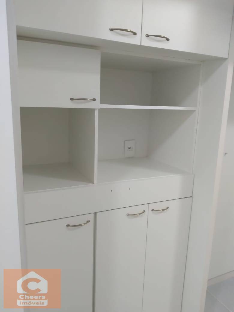 Apartamento à venda com 2 quartos, 70m² - Foto 11