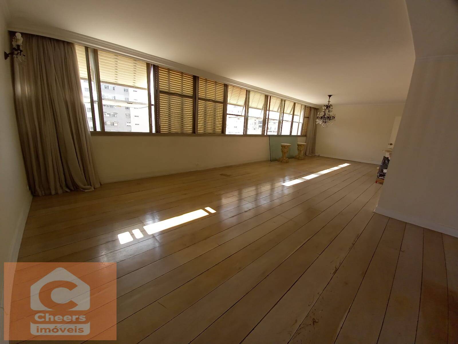 Apartamento à venda com 3 quartos, 163m² - Foto 4