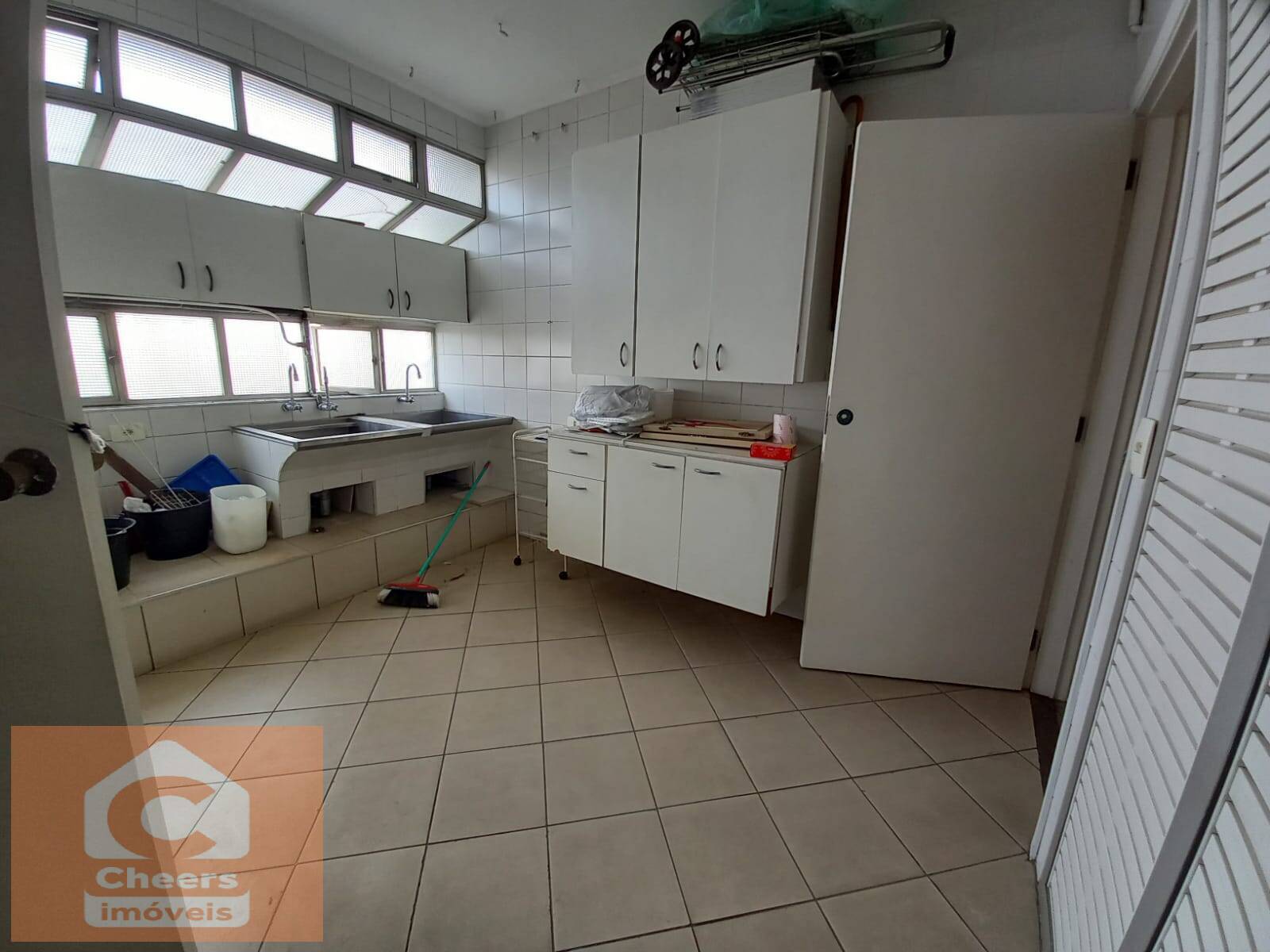 Apartamento à venda com 3 quartos, 163m² - Foto 29