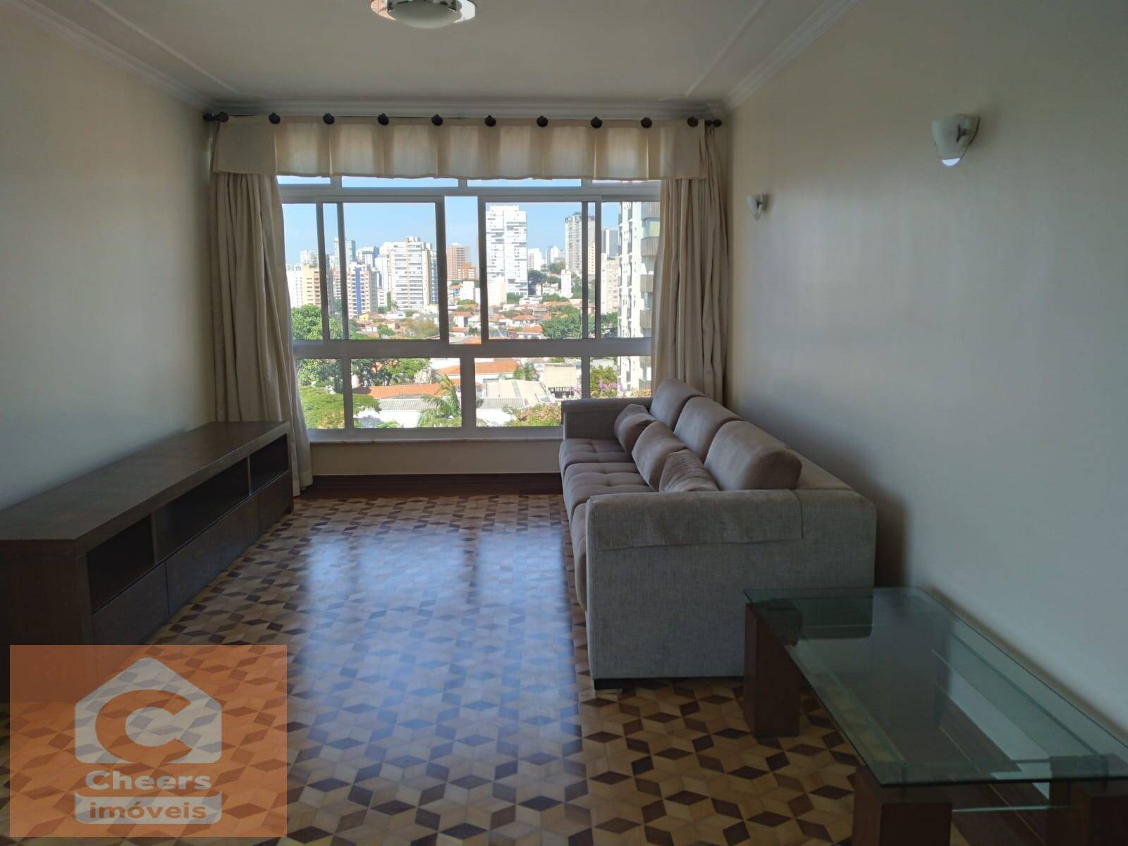 Apartamento à venda com 3 quartos, 170m² - Foto 2