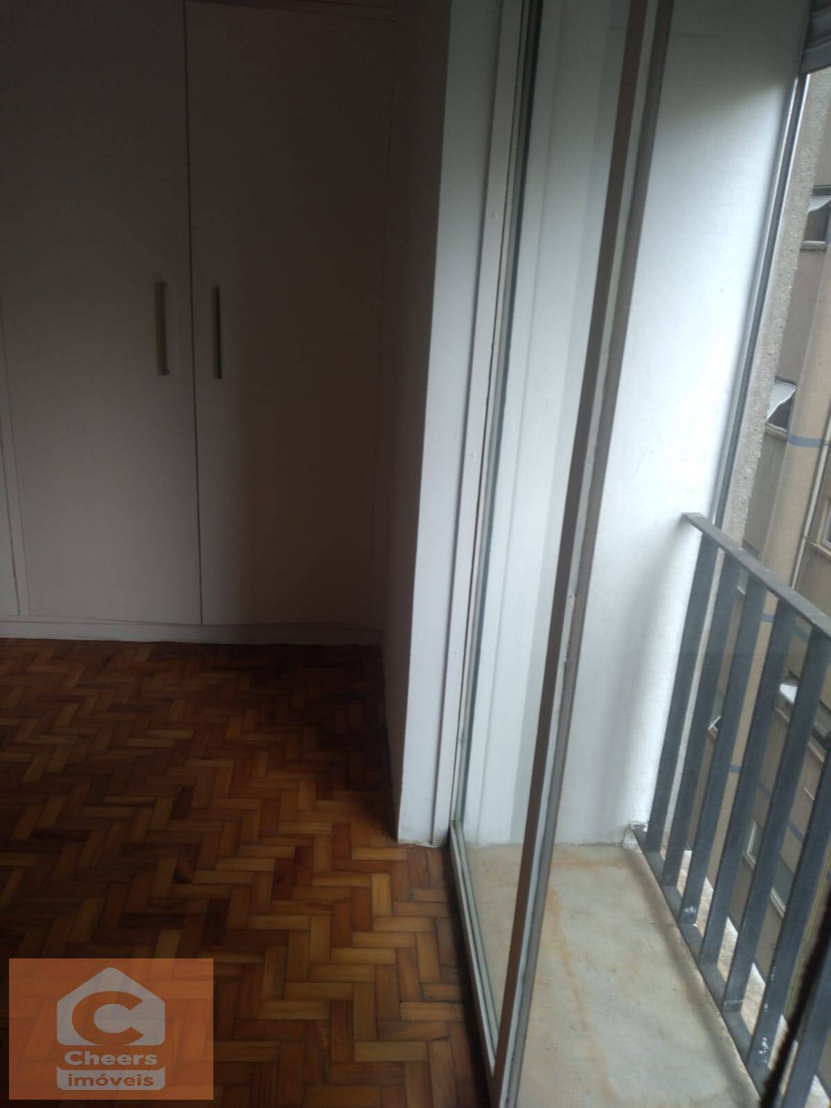 Apartamento para alugar com 3 quartos, 190m² - Foto 12