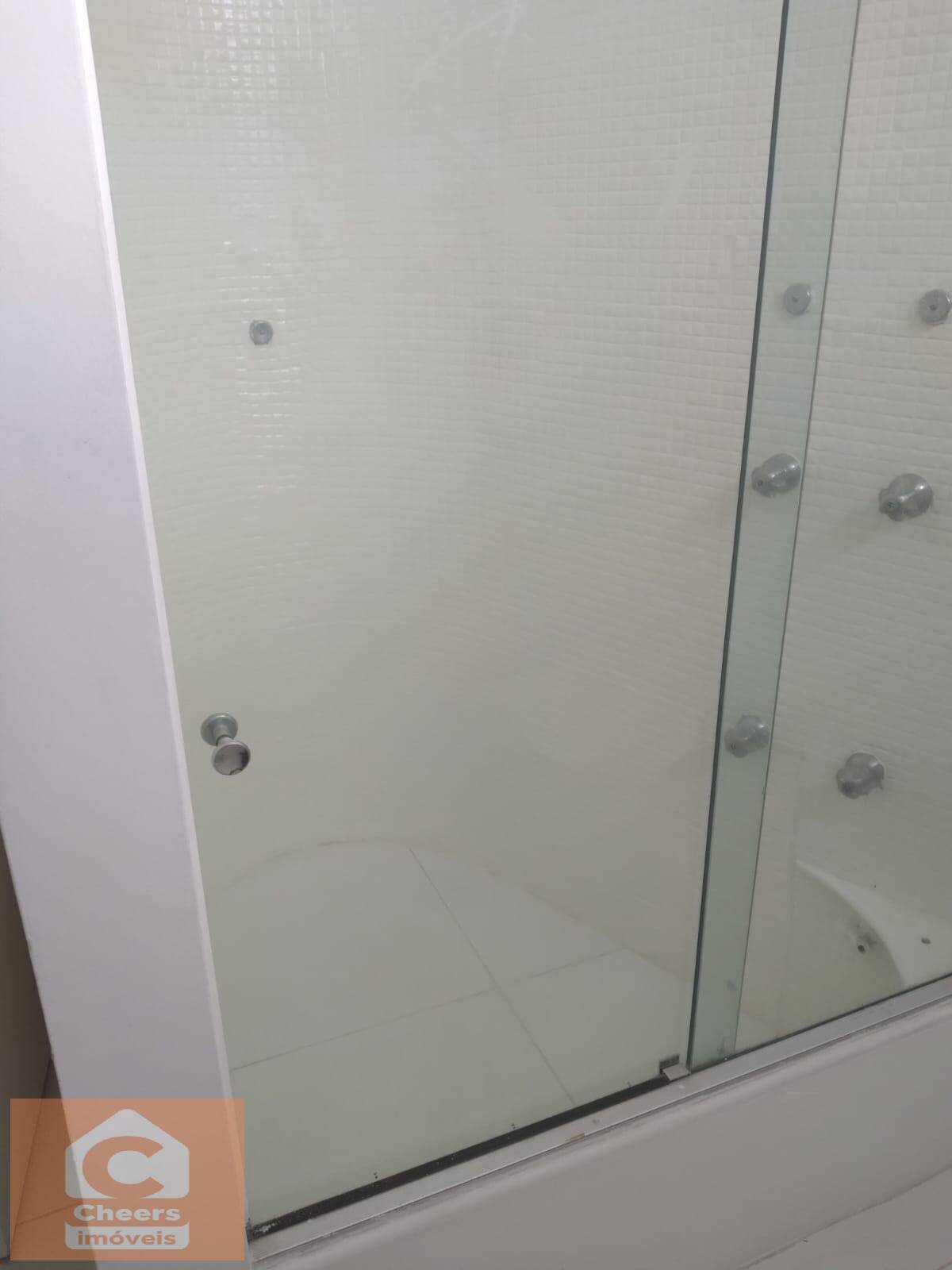 Apartamento para alugar com 3 quartos, 190m² - Foto 19