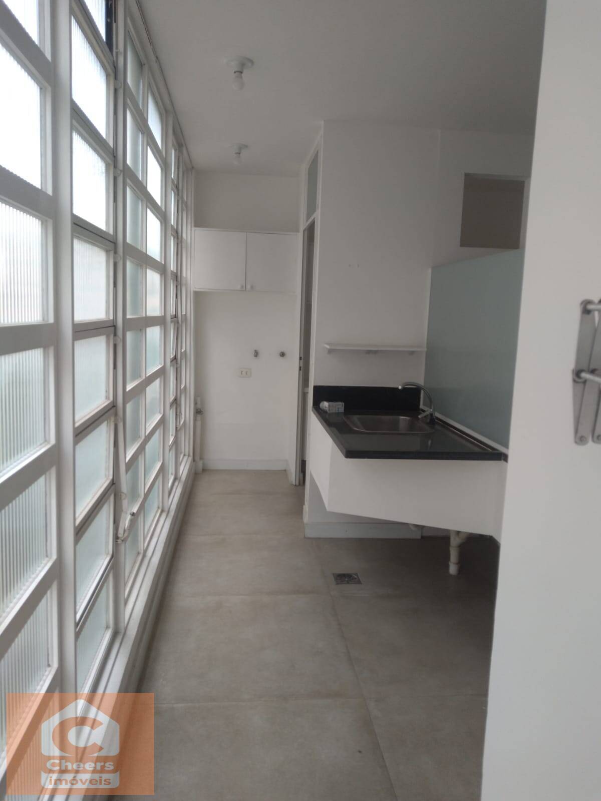 Apartamento para alugar com 3 quartos, 190m² - Foto 22