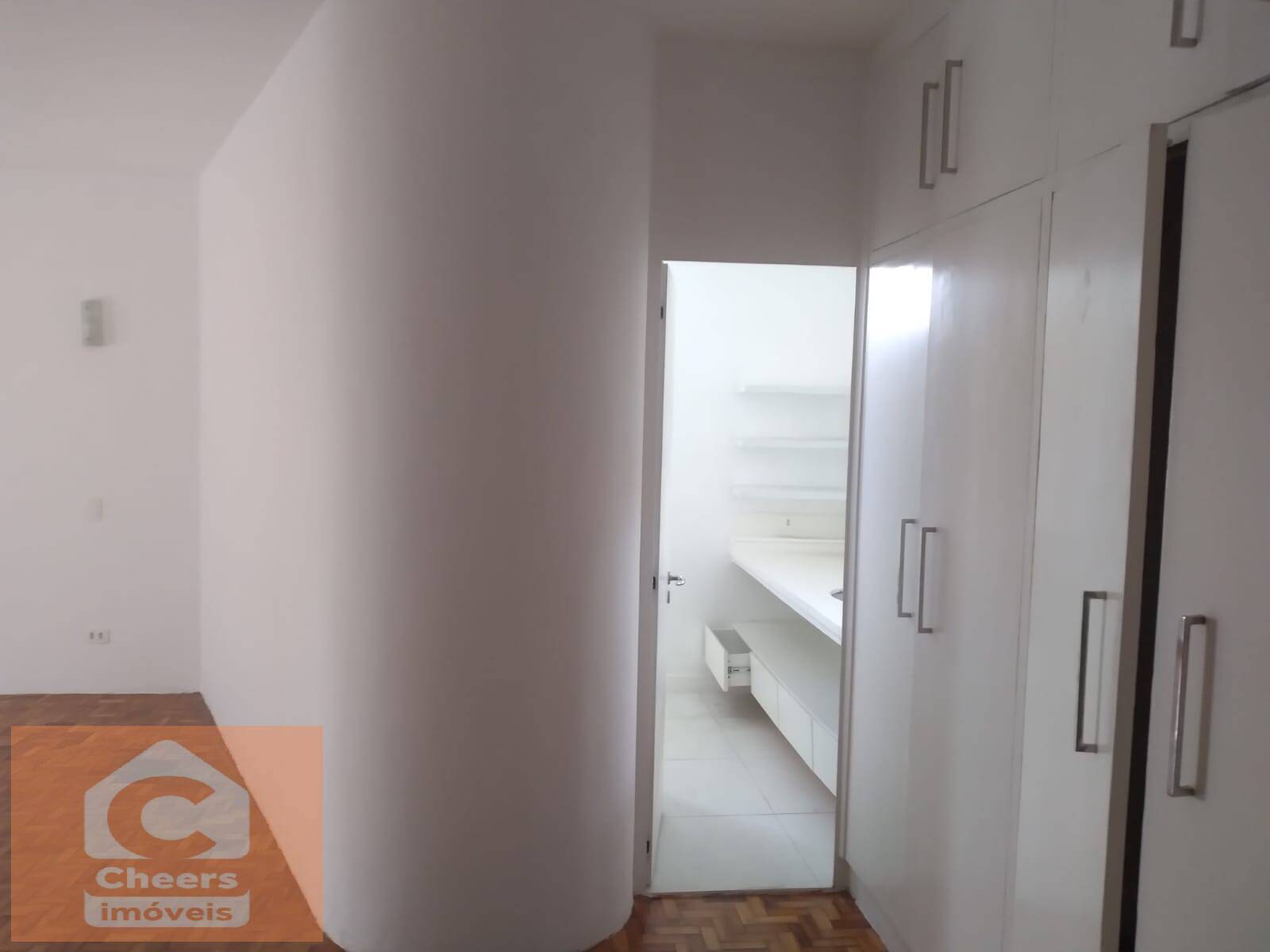 Apartamento para alugar com 3 quartos, 190m² - Foto 44