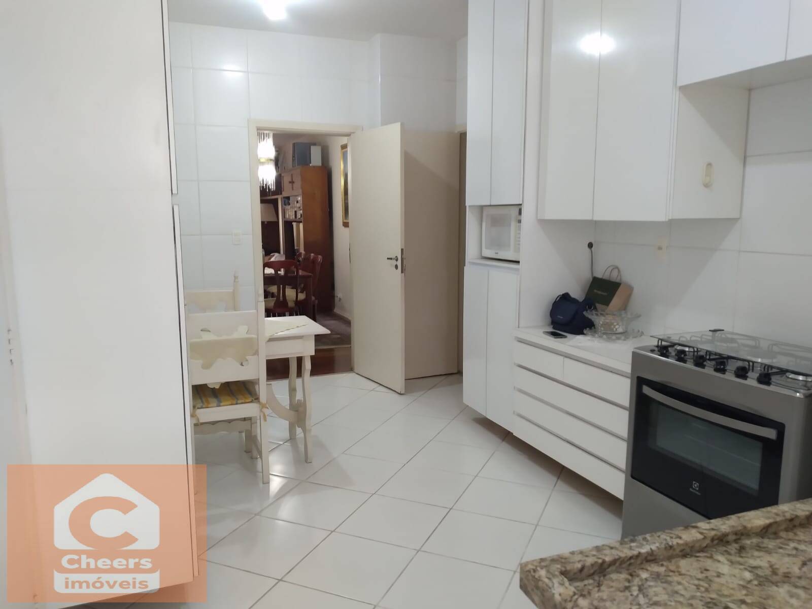 Apartamento à venda com 3 quartos, 127m² - Foto 34