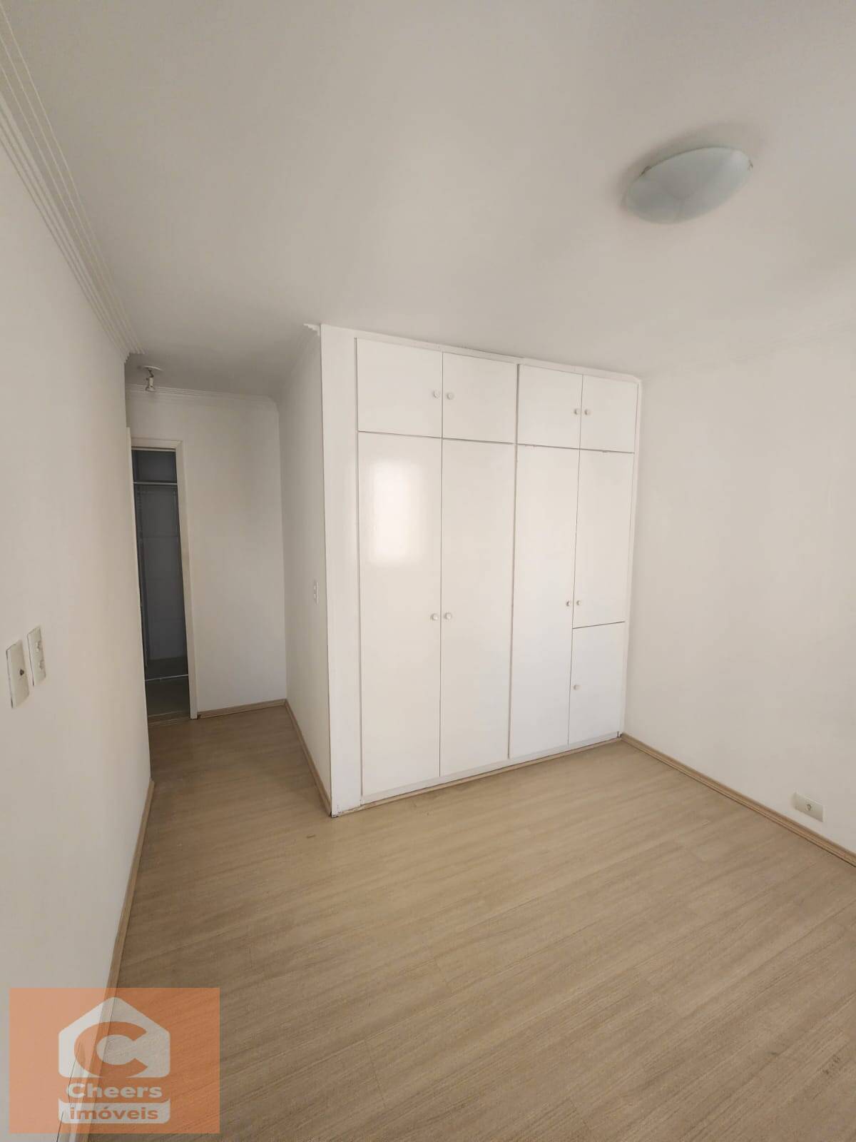 Apartamento para alugar com 3 quartos, 107m² - Foto 9