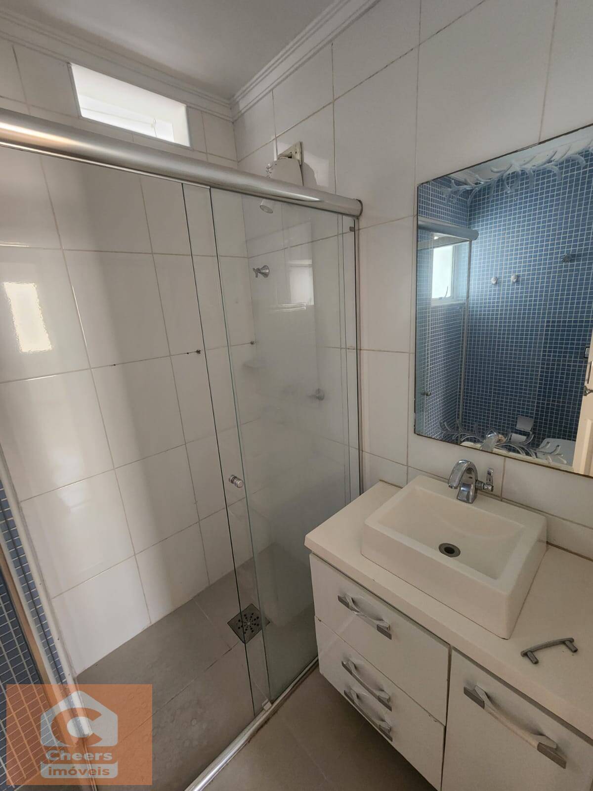 Apartamento para alugar com 3 quartos, 107m² - Foto 12