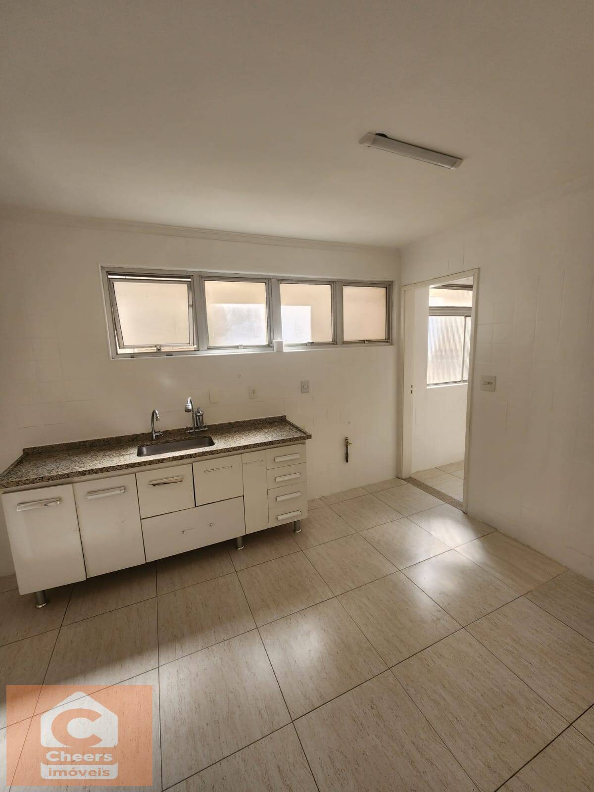 Apartamento para alugar com 3 quartos, 107m² - Foto 14