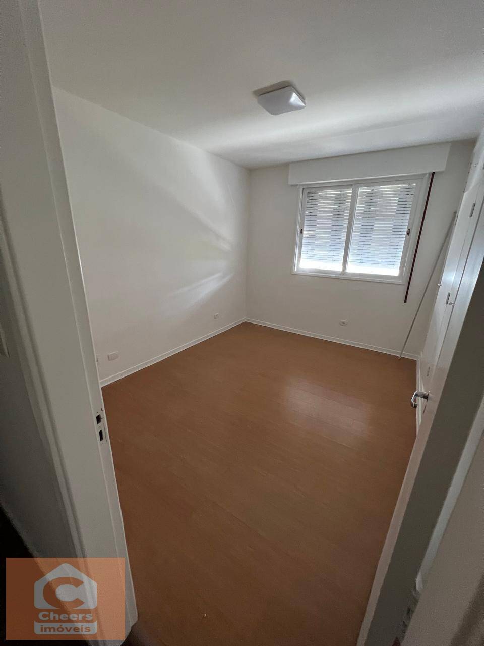 Apartamento à venda com 3 quartos, 205m² - Foto 9