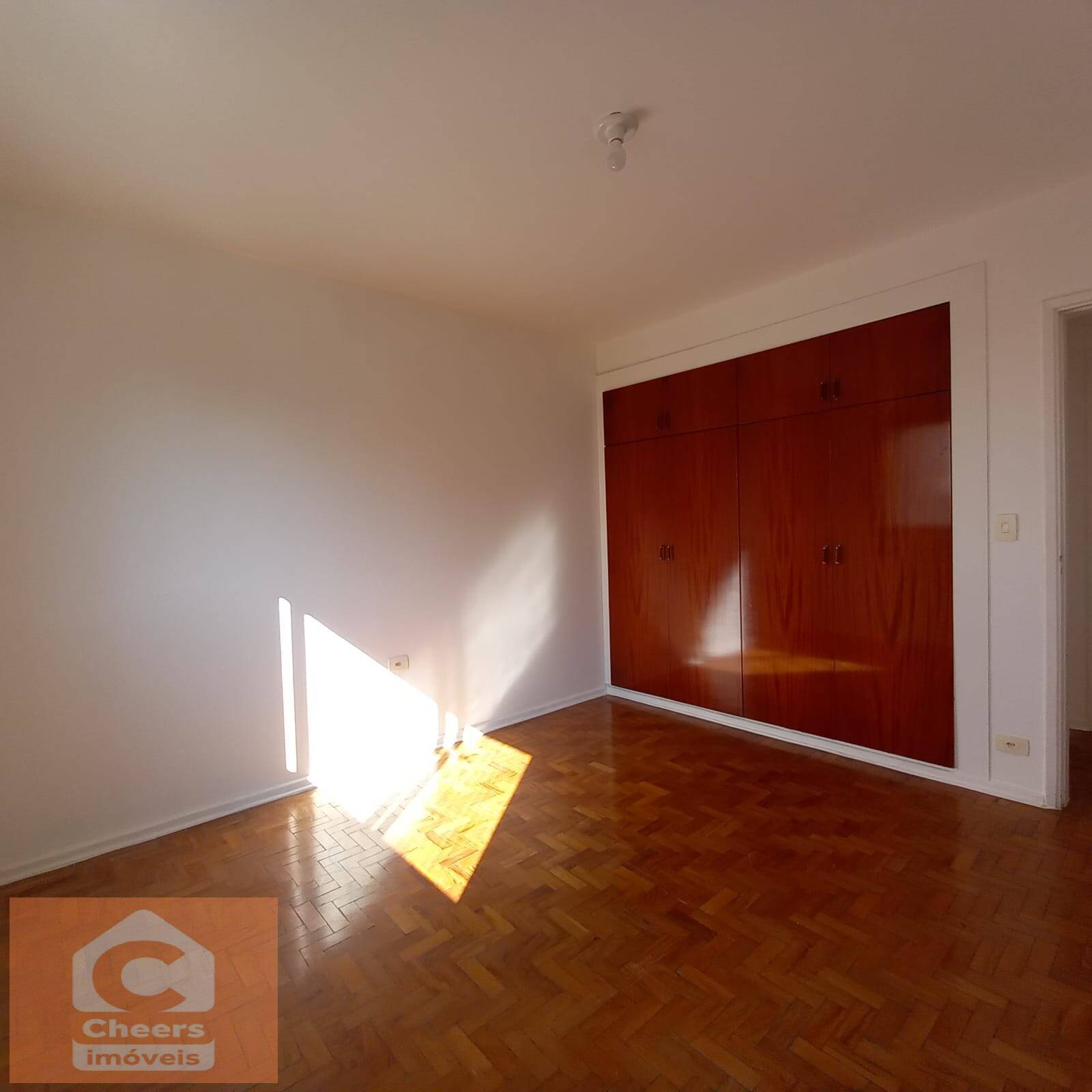 Apartamento à venda com 3 quartos, 109m² - Foto 3