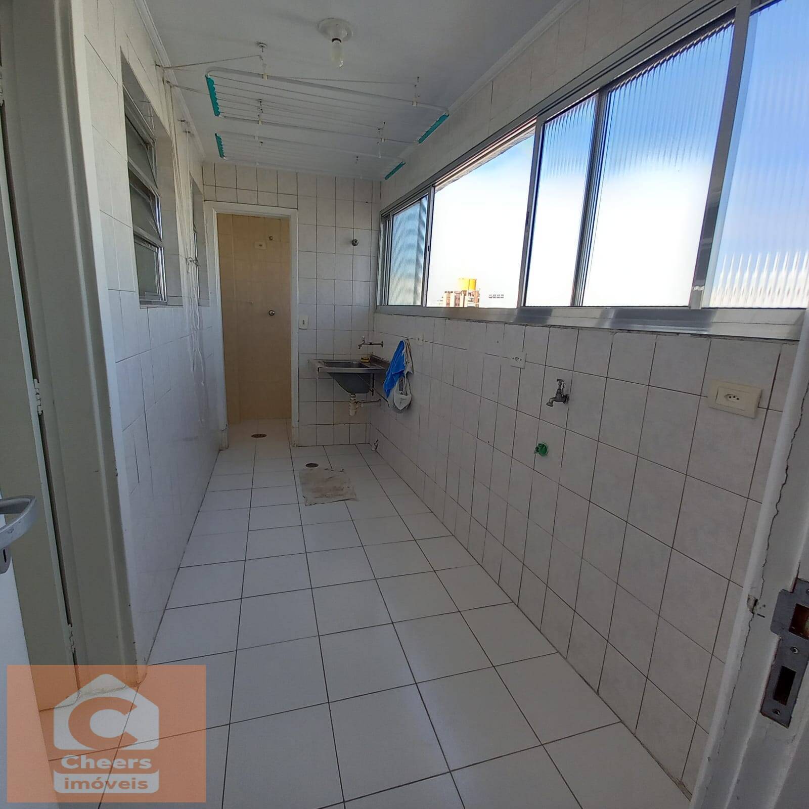 Apartamento à venda com 3 quartos, 109m² - Foto 19