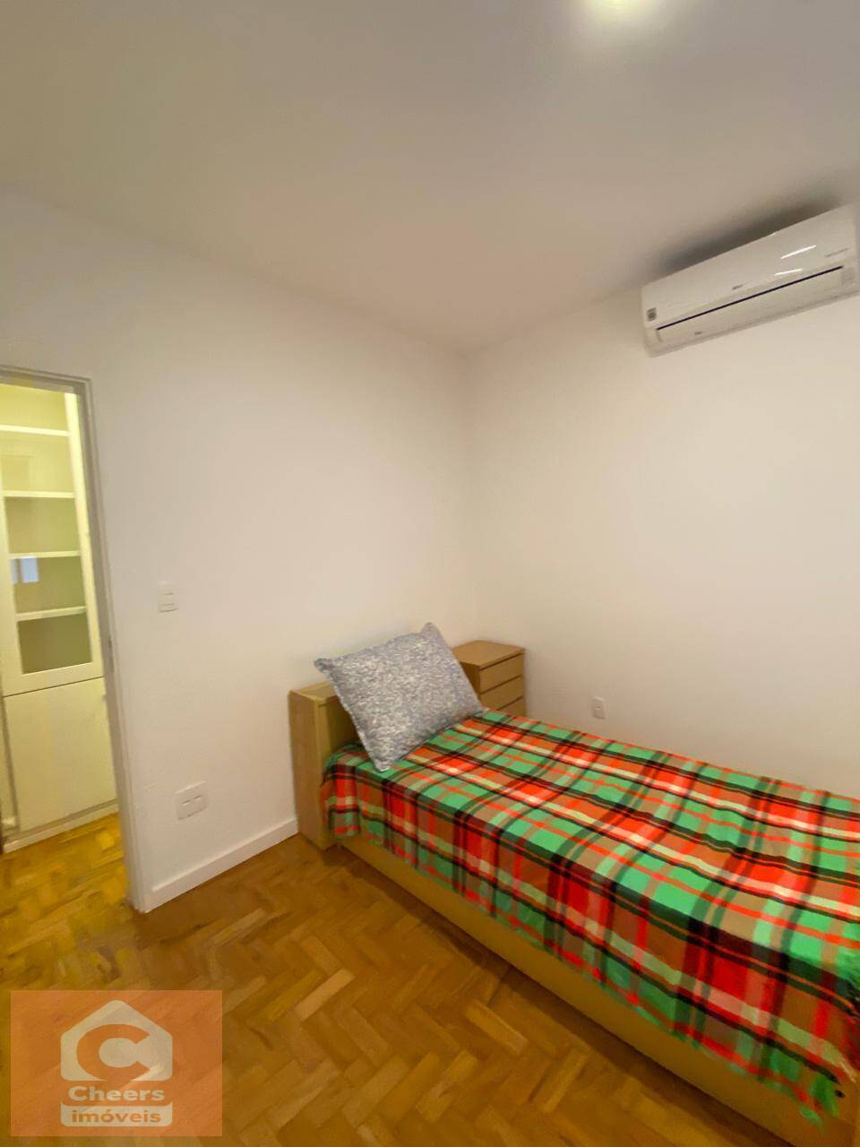 Apartamento à venda com 3 quartos, 230m² - Foto 14