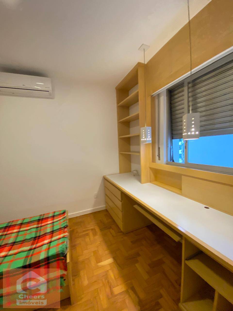 Apartamento à venda com 3 quartos, 230m² - Foto 33