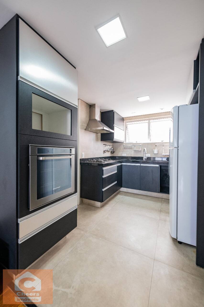 Apartamento à venda com 3 quartos, 107m² - Foto 12