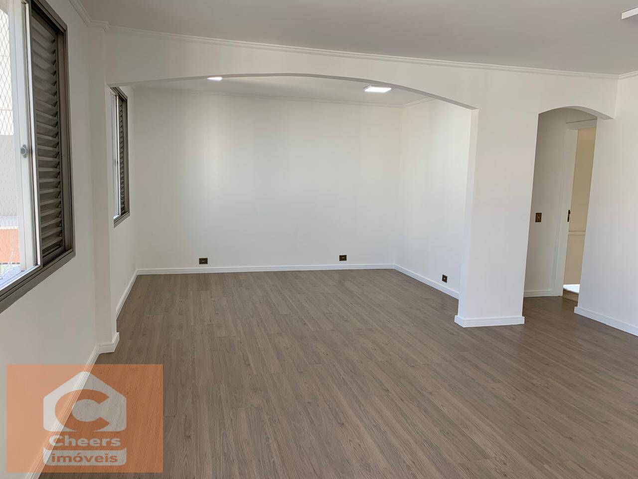 Apartamento à venda e aluguel com 3 quartos, 189m² - Foto 3