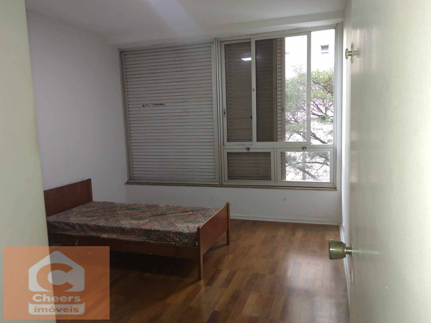 Apartamento à venda e aluguel com 3 quartos, 190m² - Foto 5