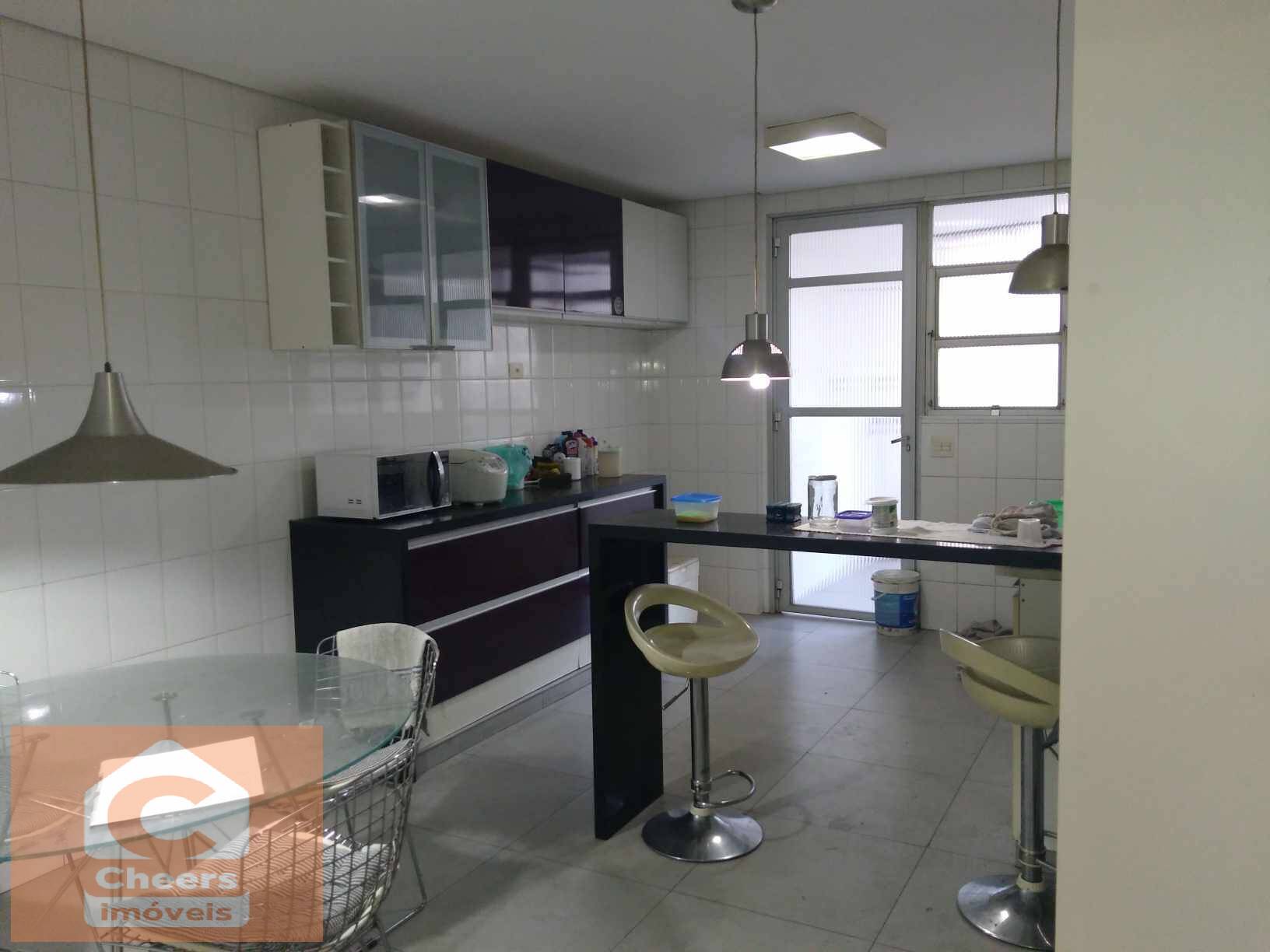 Apartamento à venda e aluguel com 3 quartos, 190m² - Foto 4