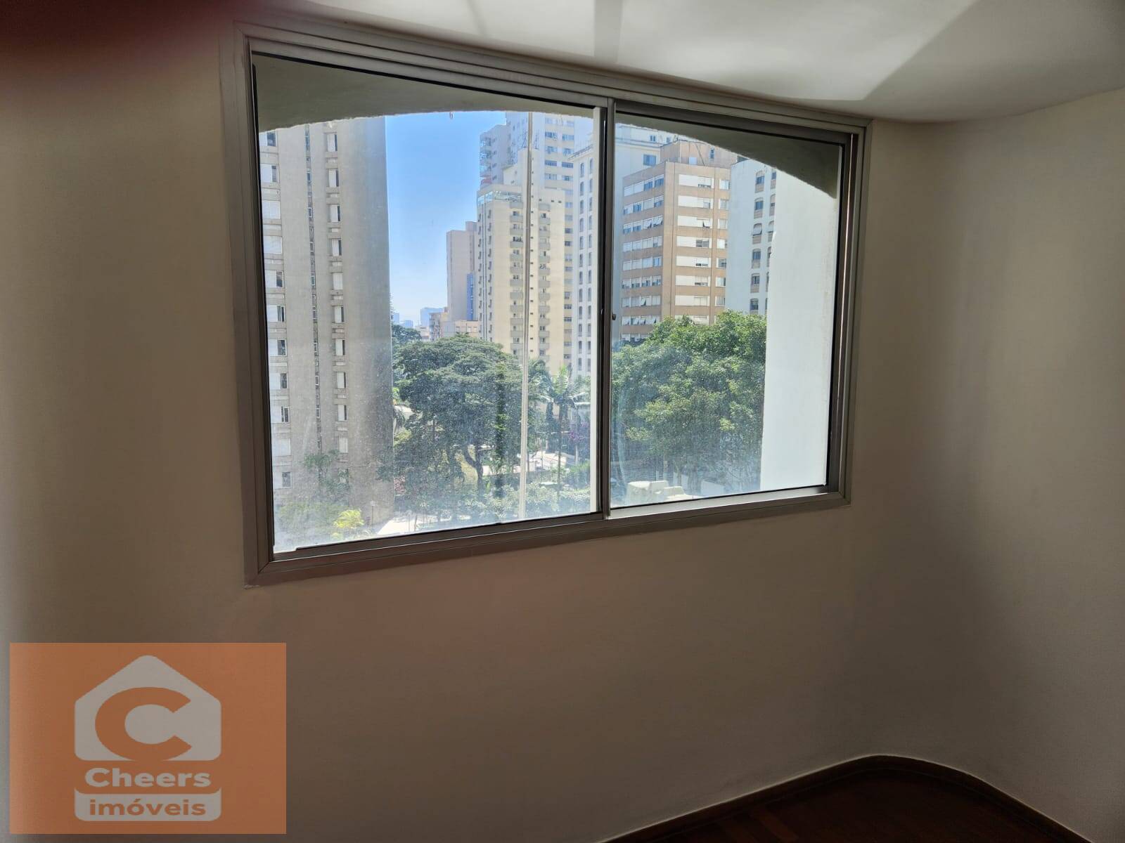 Apartamento para alugar com 4 quartos, 165m² - Foto 5