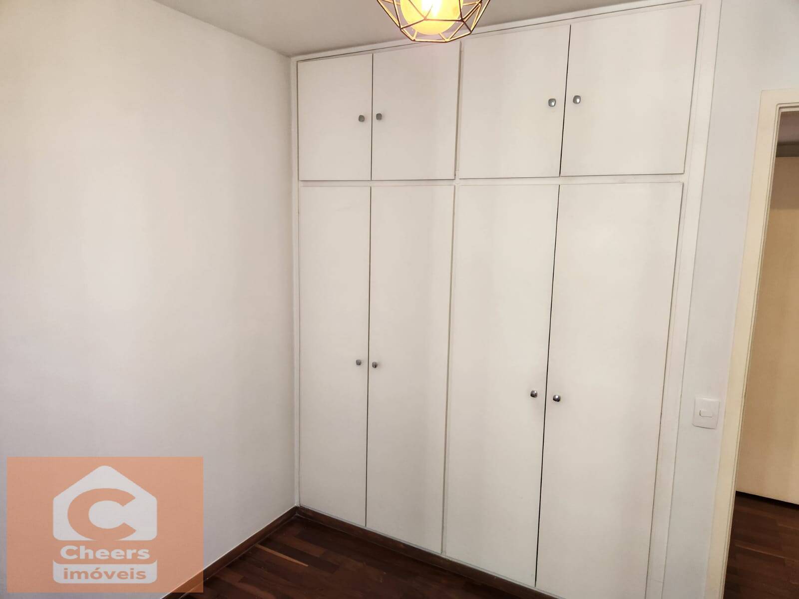 Apartamento para alugar com 4 quartos, 165m² - Foto 9