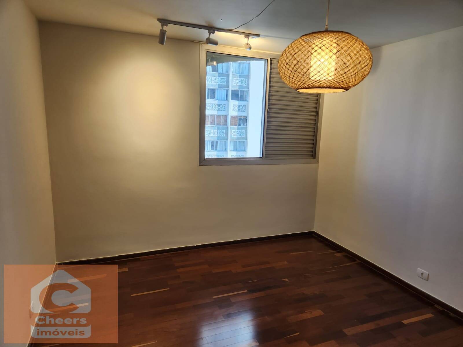 Apartamento para alugar com 4 quartos, 165m² - Foto 14