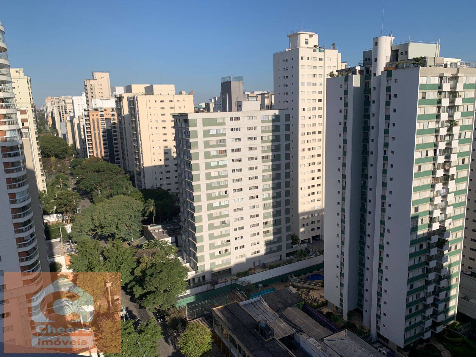 Apartamento à venda e aluguel com 3 quartos, 210m² - Foto 5