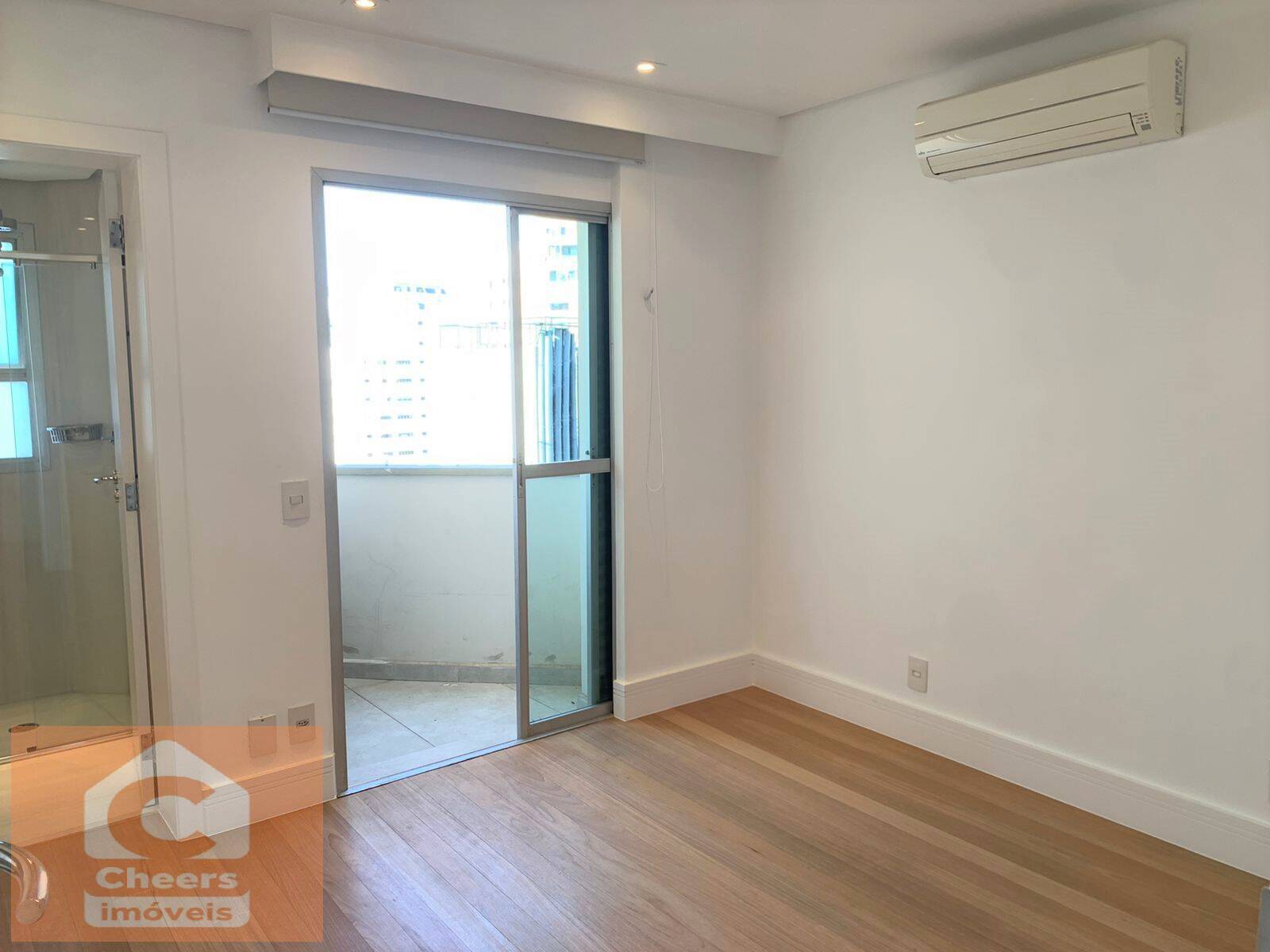 Apartamento à venda e aluguel com 3 quartos, 210m² - Foto 6